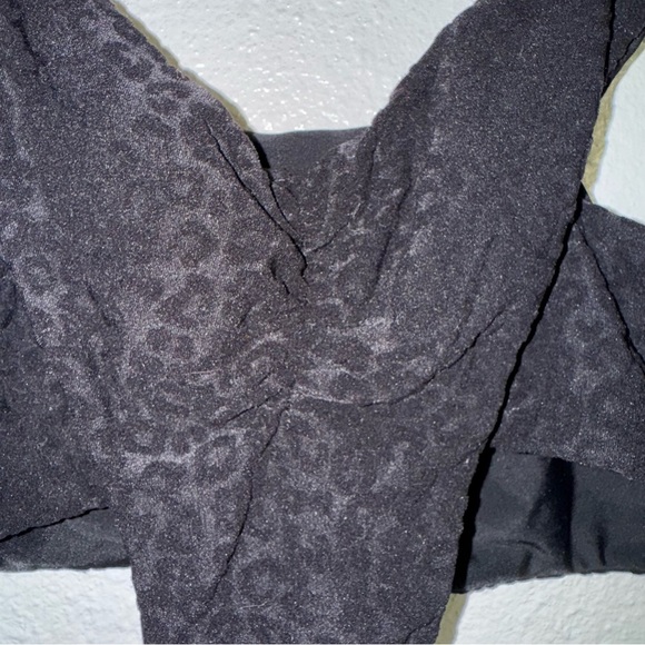 Tai Swim 2 Piece High Cut Cheeky Black Burnout Velvet Textured Leopard Print M - Picture 5 of 10